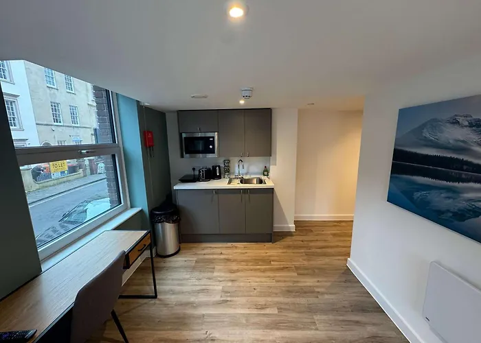 Flat Close To Queen Square - Flat 2b